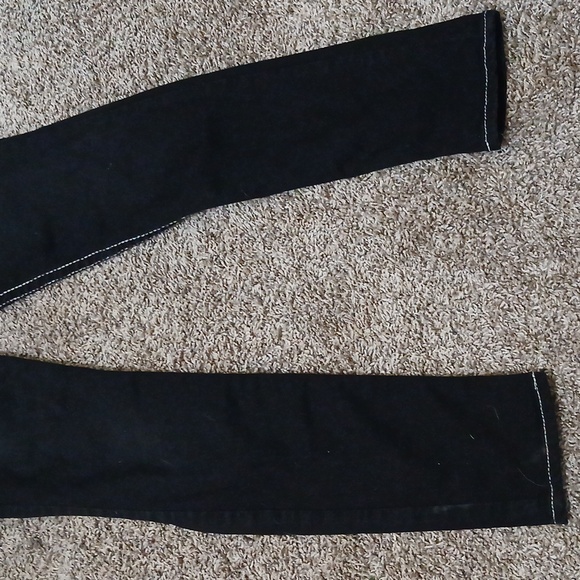 Big Star Women's Black Jeans - Picture 3 of 8